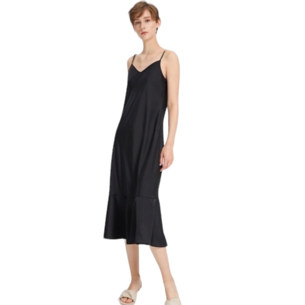 Lattelier size X-large black silky Slip dress Camisole top bias cut for give